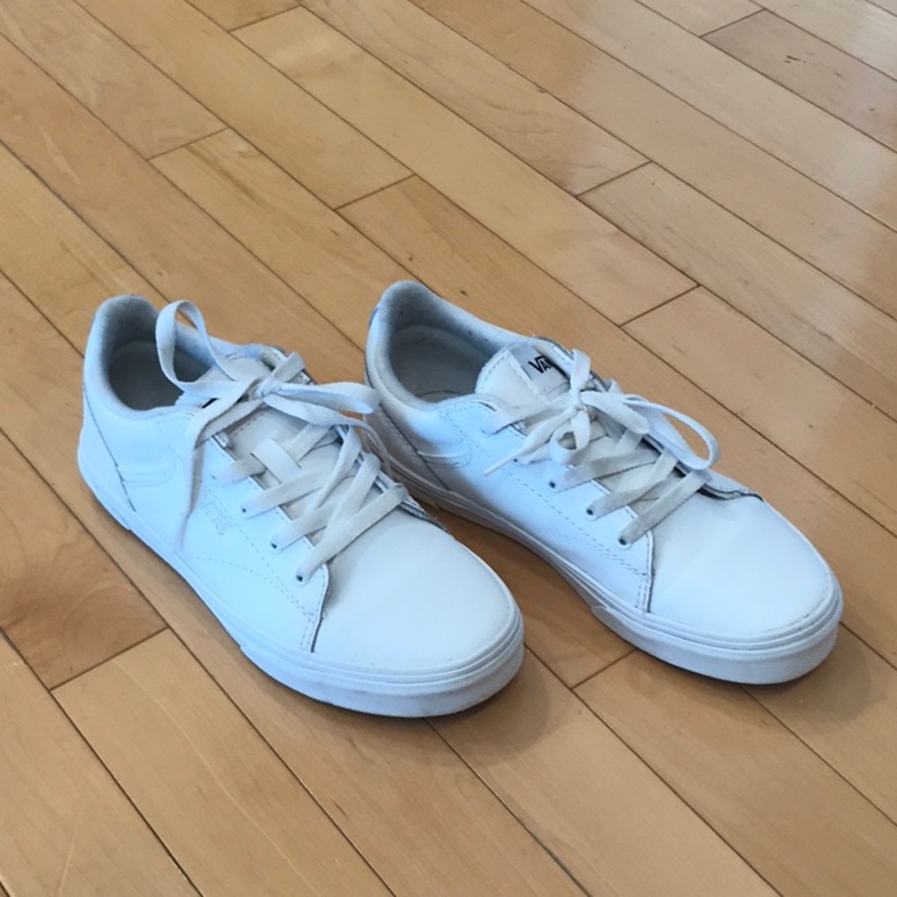Preowned youth classic white leather Vans sneakers -  4 - no box